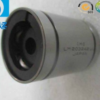 IKO LM203242UU 20 mm Glisseuse Boucle de brousse Bouche à mouvement linéaire Rameau LM203242UU Rameau à bille linéaire